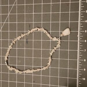 Rise Quartz Necklace